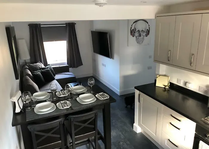 L&H Apartments